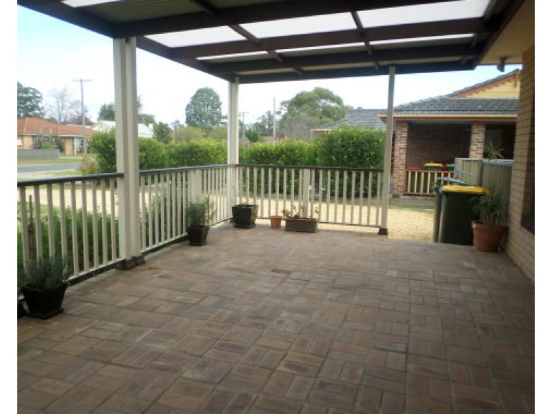 27 King Street, Tahmoor NSW 2573