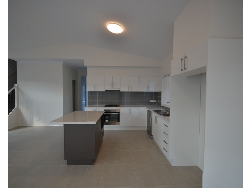 2 Mallam Road, Picton NSW 2571