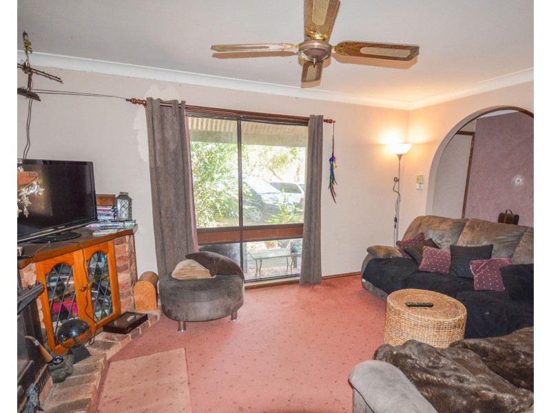 13 Rockford Road, Tahmoor NSW 2573