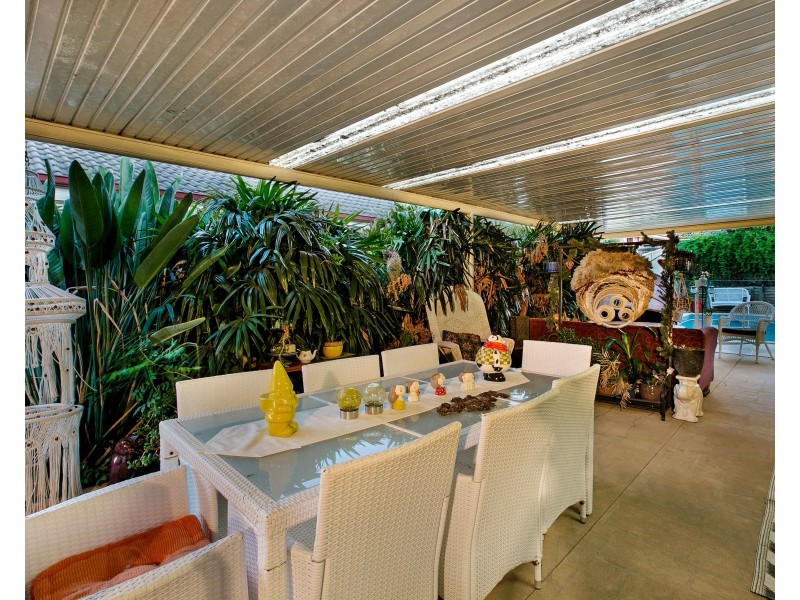 19 Collins Grove, Mount Annan NSW 2567