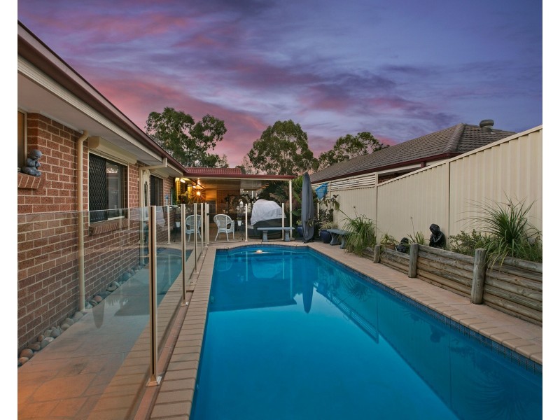 19 Collins Grove, Mount Annan NSW 2567