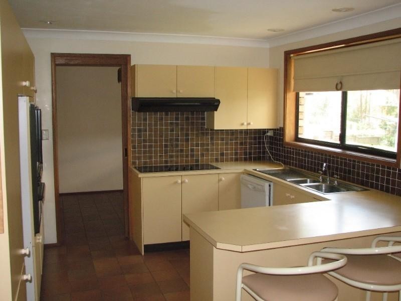 14 Wherritt Close, Picton NSW 2571