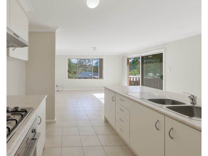 69b Remembrance Drive, Tahmoor NSW 2573