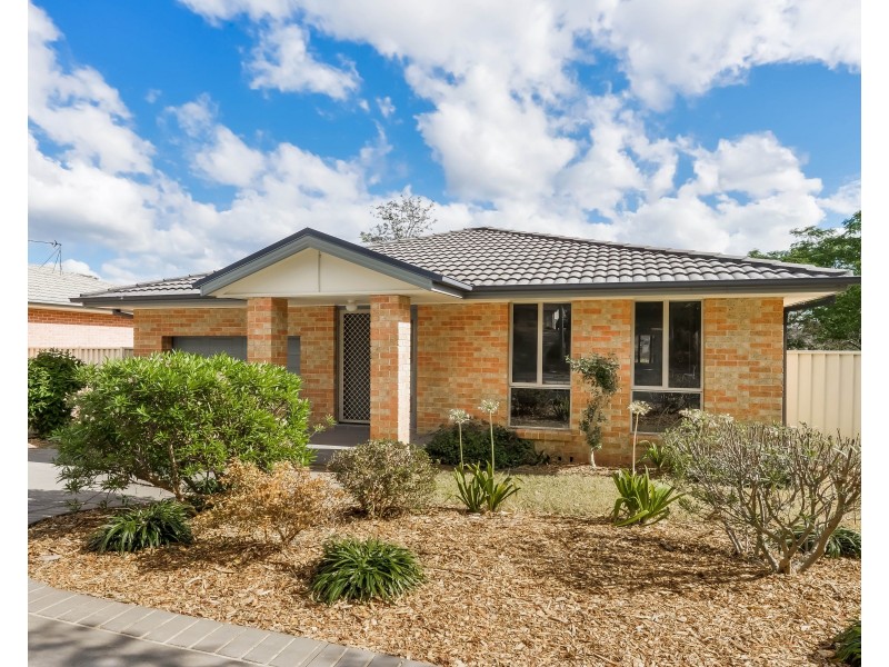 69b Remembrance Drive, Tahmoor NSW 2573
