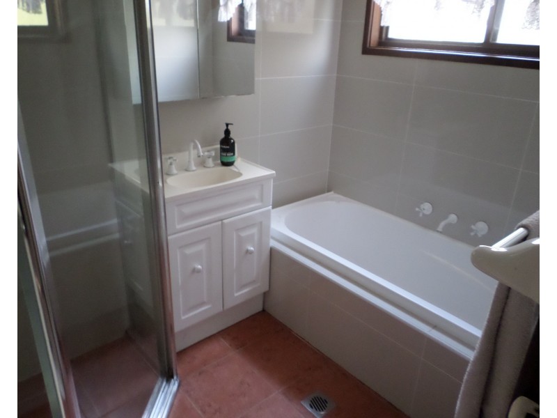 15 Rita Street, Thirlmere NSW 2572