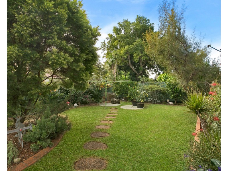 37 Park Street, Tahmoor NSW 2573