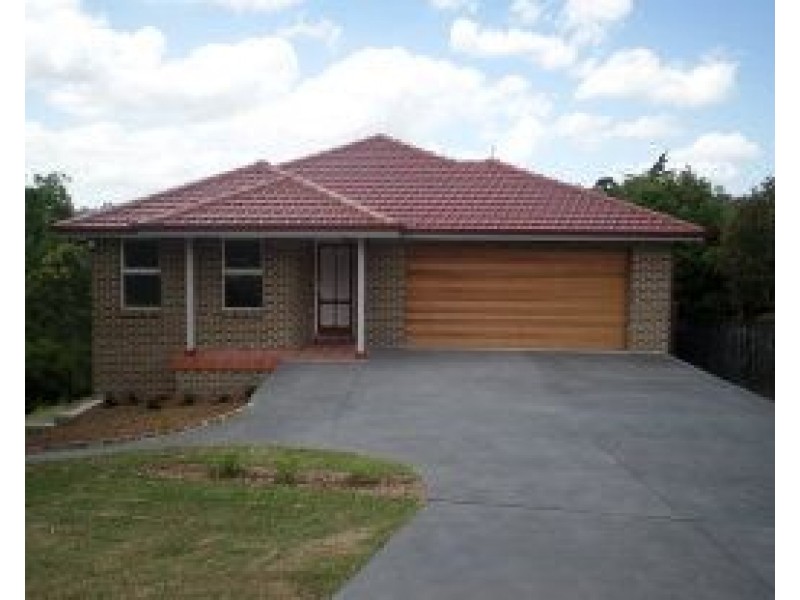 26 Picton Avenue, Picton NSW 2571