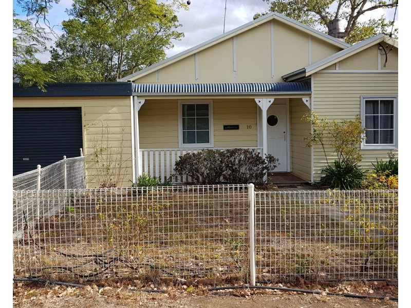 10 Picton Road, Picton NSW 2571