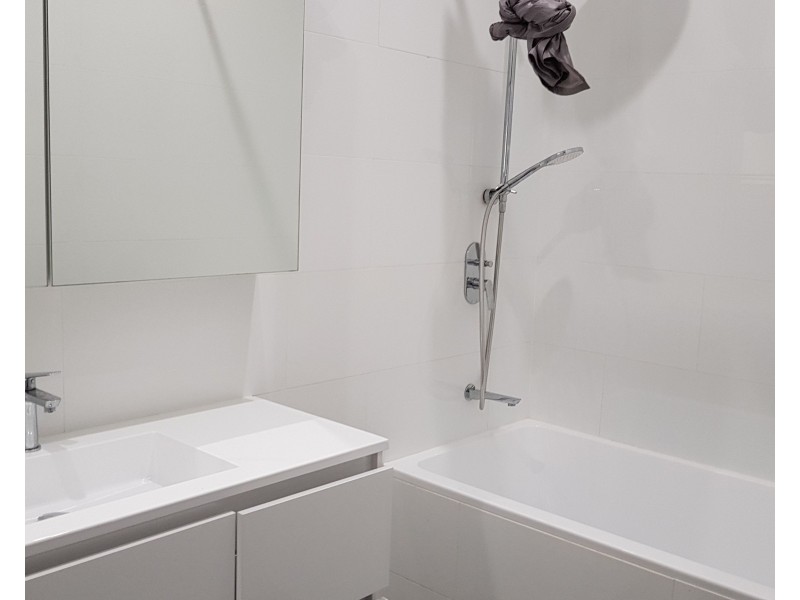 10 Picton Road, Picton NSW 2571