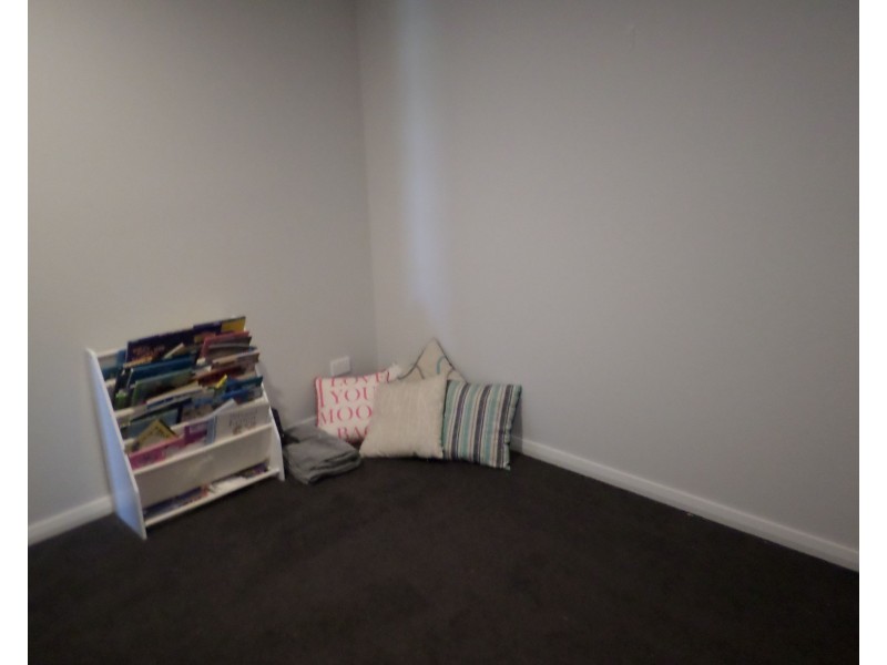 64 Yallambi Street, Picton NSW 2571