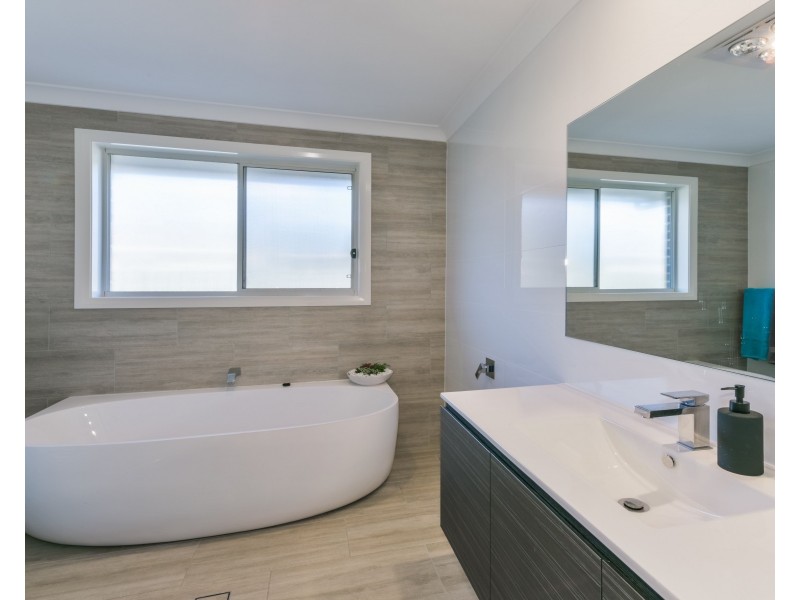 23 Yallambi Street, Picton NSW 2571