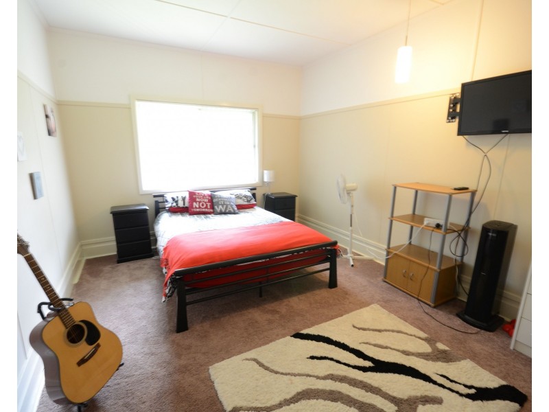 346 Argyle Street, Picton NSW 2571