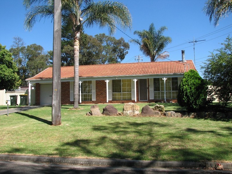 63 Pitt Street, Tahmoor NSW 2573