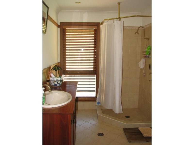 31 The Ironbarks, Picton NSW 2571