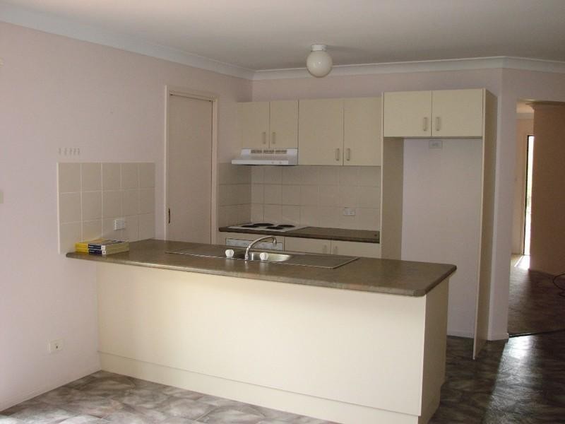 2A Robyn Place, Tahmoor NSW 2573