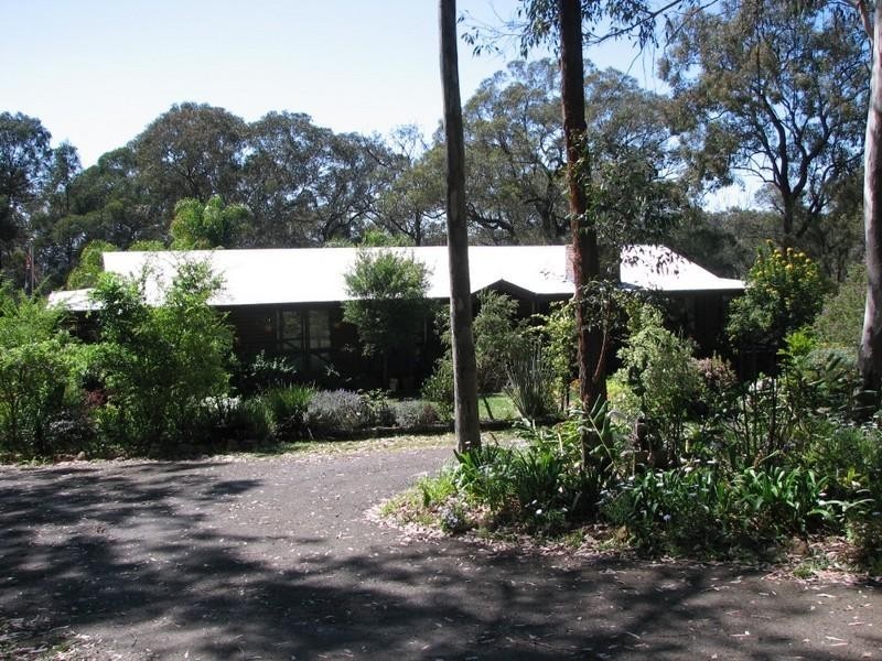 105 Kent Road, Picton NSW 2571