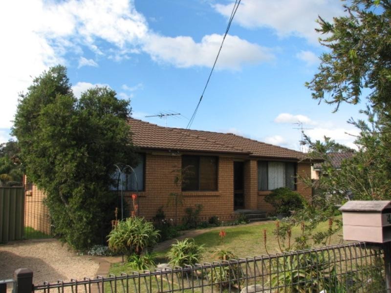 4 Amblecote Place, Tahmoor NSW 2573