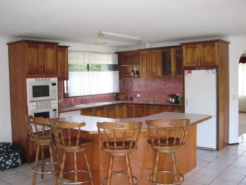 4 Amblecote Place, Tahmoor NSW 2573