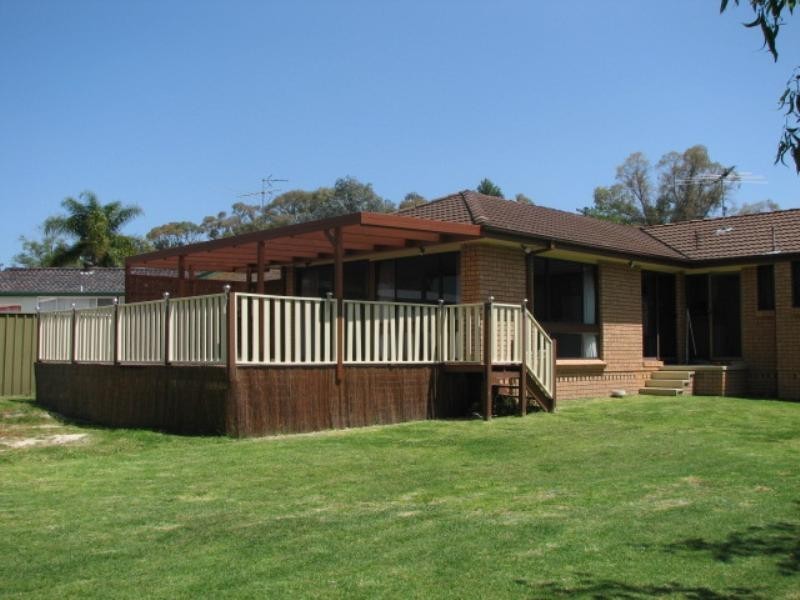 4 Amblecote Place, Tahmoor NSW 2573