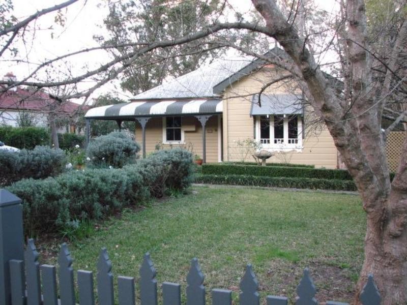 268 Argyle Street, Picton NSW 2571