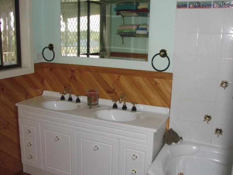 37 Moorland Road, Tahmoor NSW 2573