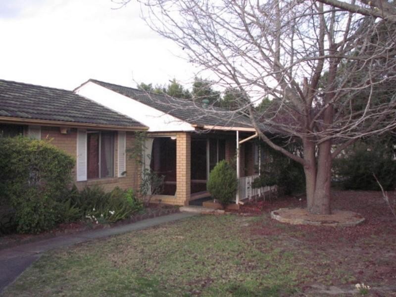 9 Park Street, Tahmoor NSW 2573