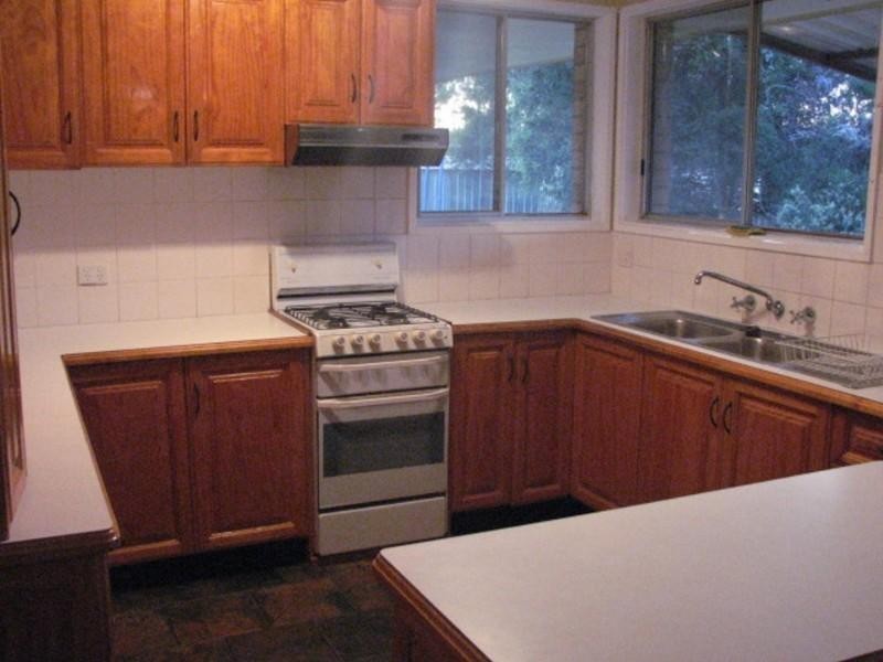 9 Park Street, Tahmoor NSW 2573