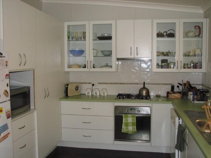 319 Thirlmere Way, Thirlmere NSW 2572