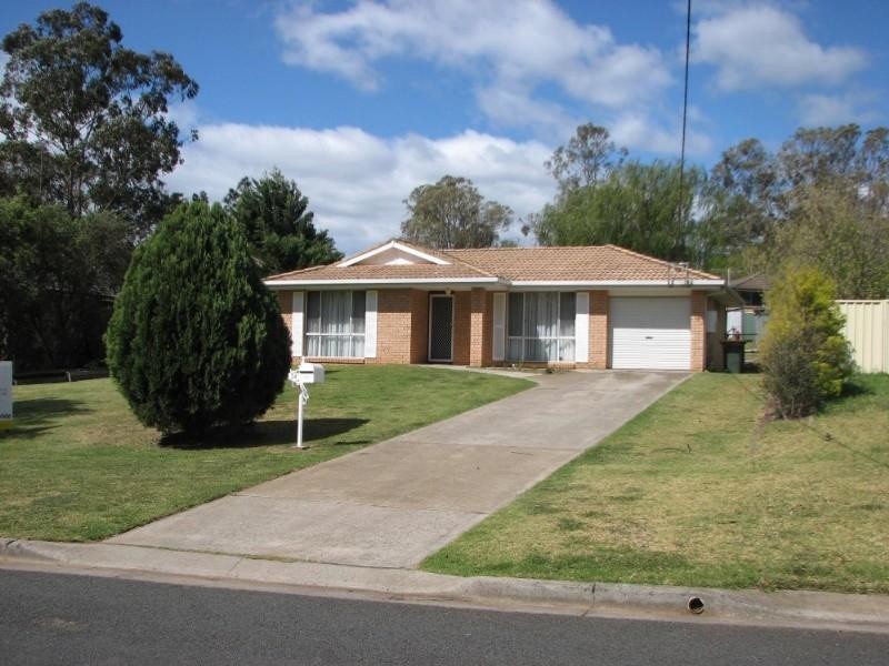 34 York Street, Tahmoor NSW 2573