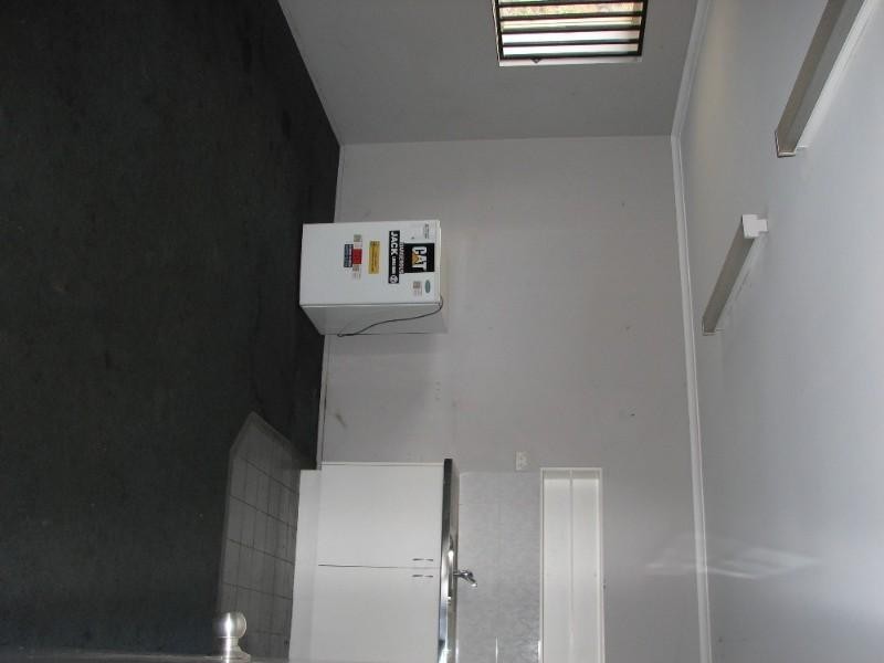 6/25 Henry Street, Picton NSW 2571