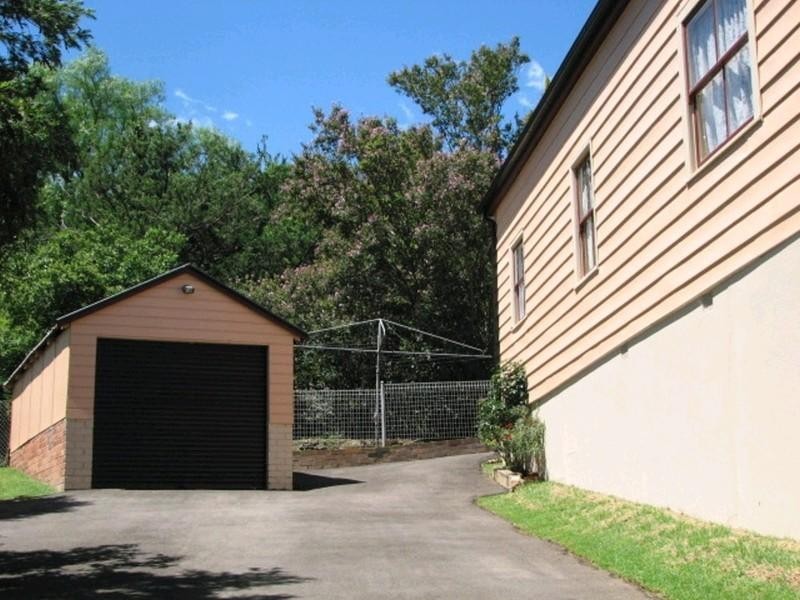 222 Menangle Street, Picton NSW 2571