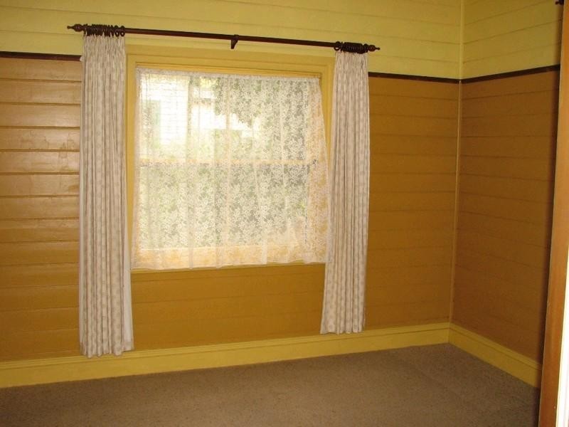 222 Menangle Street, Picton NSW 2571