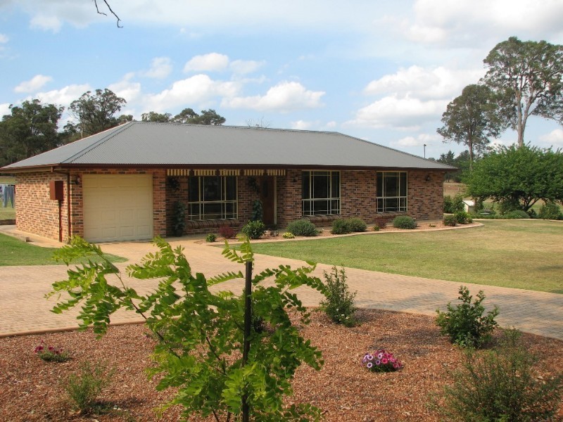 75 Shelleys Lane, Thirlmere NSW 2572