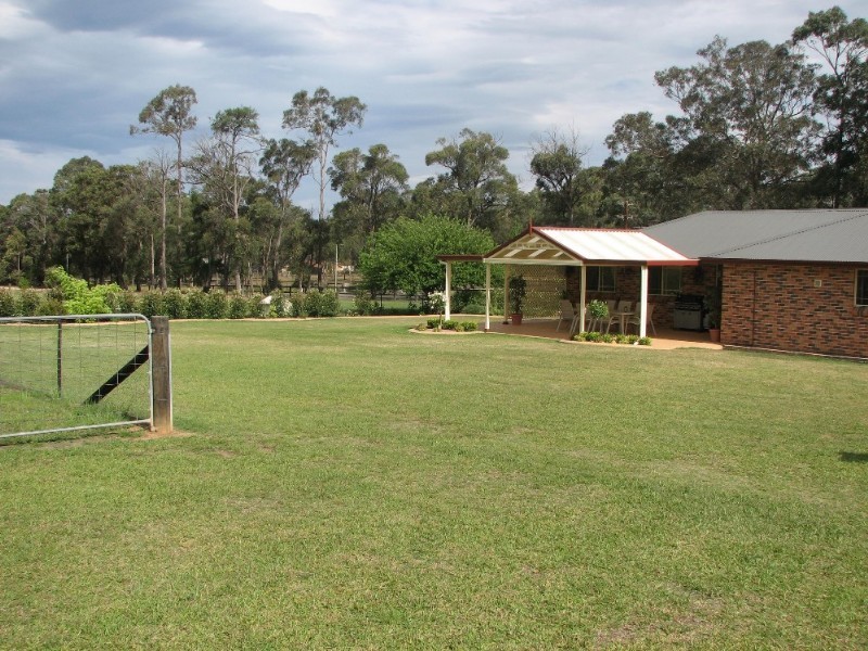75 Shelleys Lane, Thirlmere NSW 2572