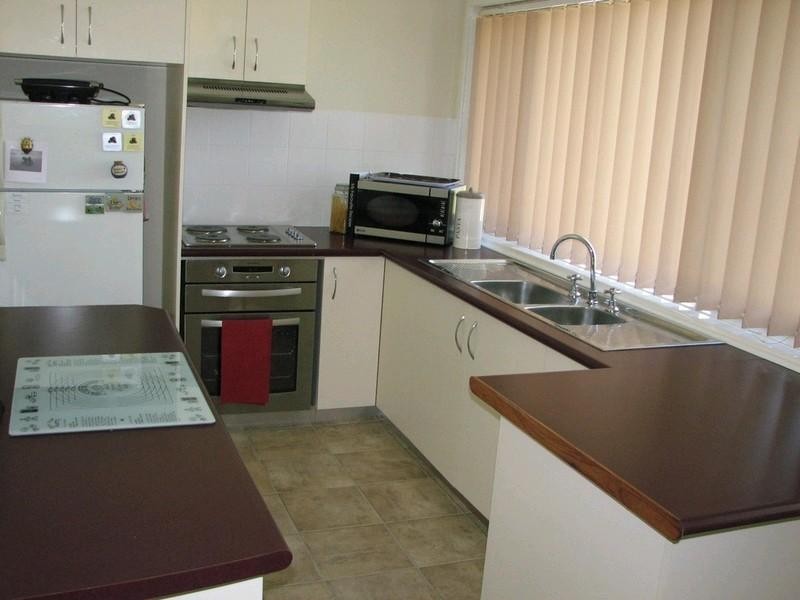 24 Tahmoor Road, Tahmoor NSW 2573