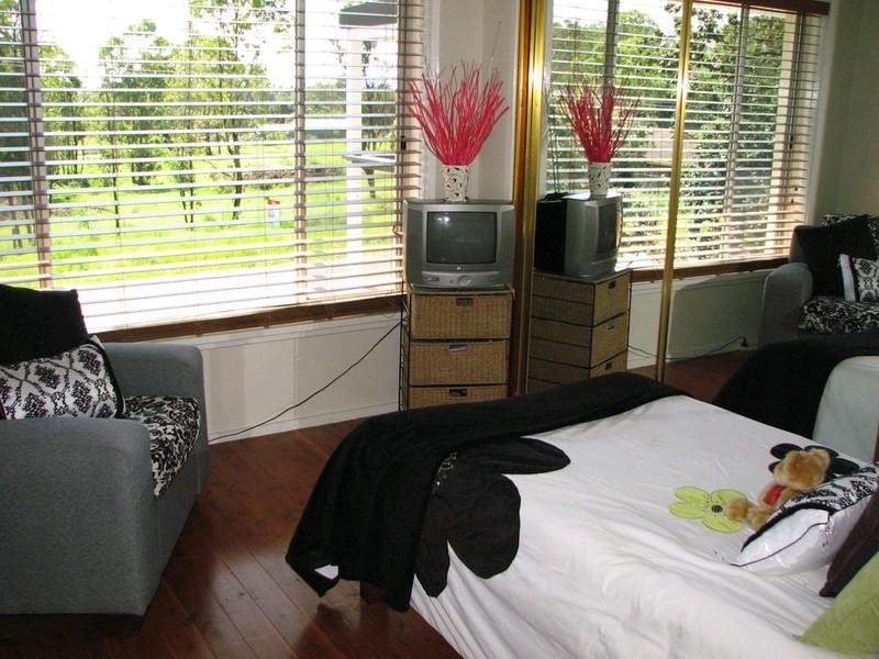 24 Tahmoor Road, Tahmoor NSW 2573