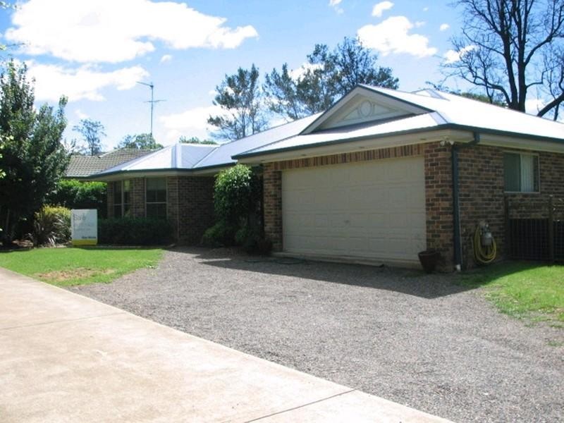 3A Betty Place, Thirlmere NSW 2572