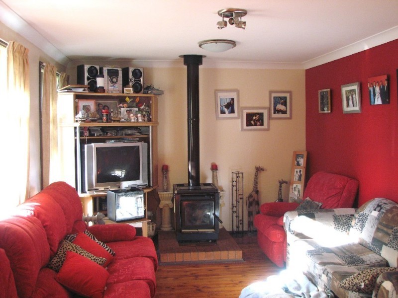 2 Abelia Street, Tahmoor NSW 2573