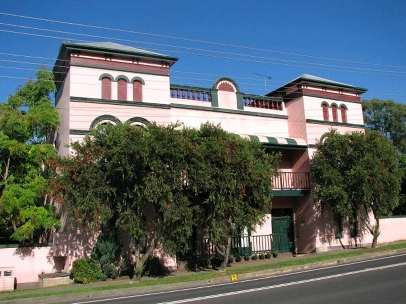 3/249 Menangle Street, Picton NSW 2571