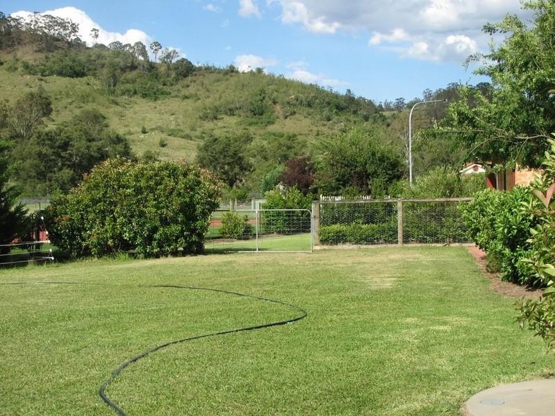 9 Old Racecourse Close, Picton NSW 2571
