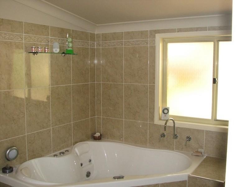 132 Menangle Street, Picton NSW 2571