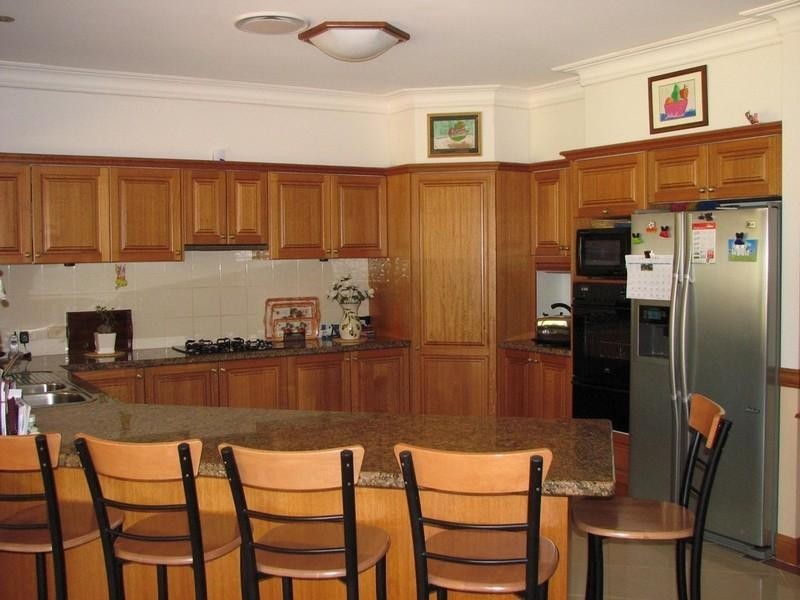 10 Davies Place, Picton NSW 2571