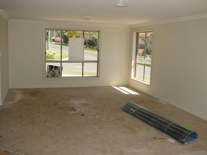 1 Thompson Place, Tahmoor NSW 2573