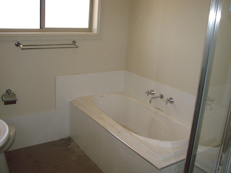 1 Thompson Place, Tahmoor NSW 2573