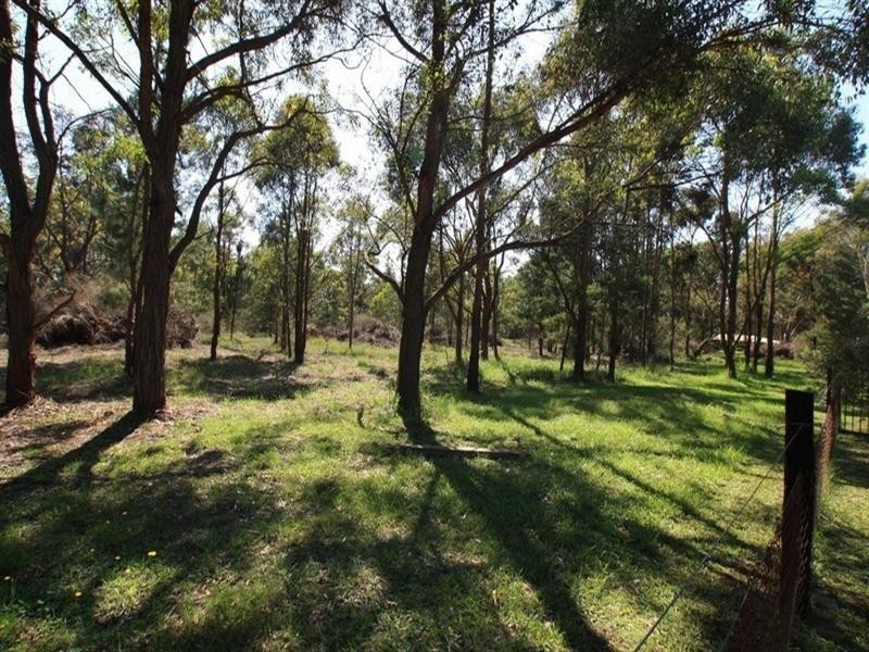 35 Antill Street, Thirlmere NSW 2572