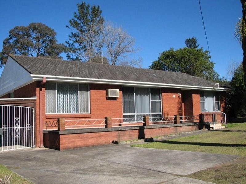 8 King Street, Tahmoor NSW 2573