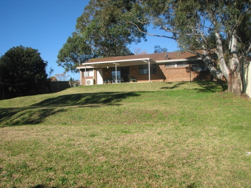 11 Hollier Road, Picton NSW 2571