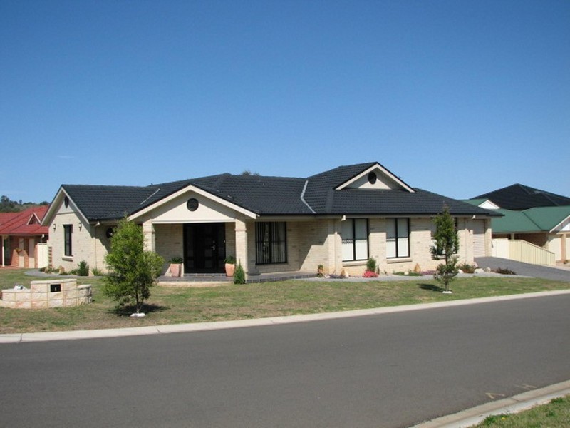 1 Hereford Way, Picton NSW 2571