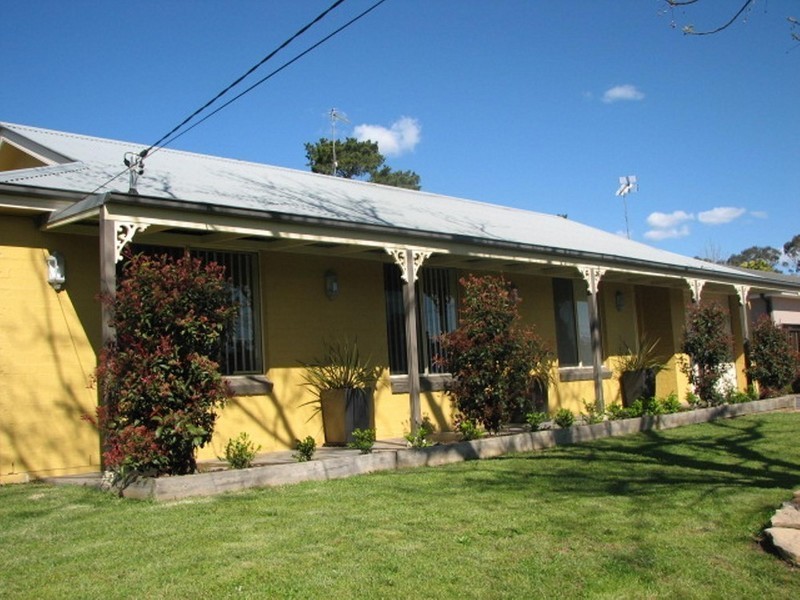 13 Haddon Place, Picton NSW 2571