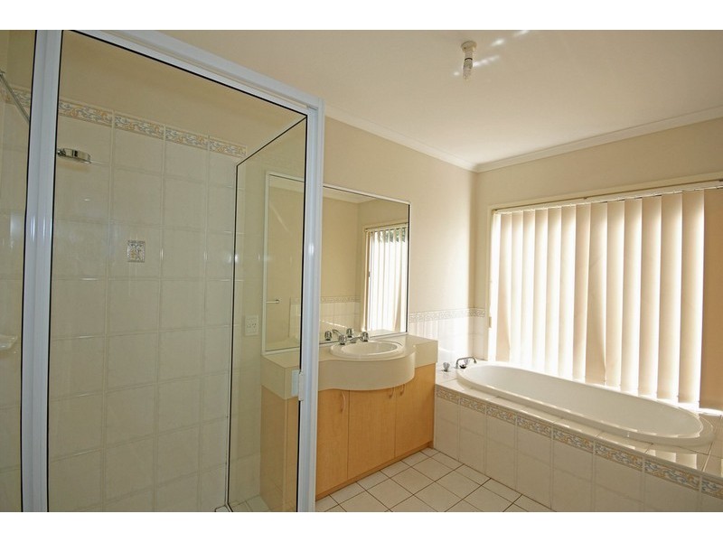 16A Picton Avenue, Picton NSW 2571